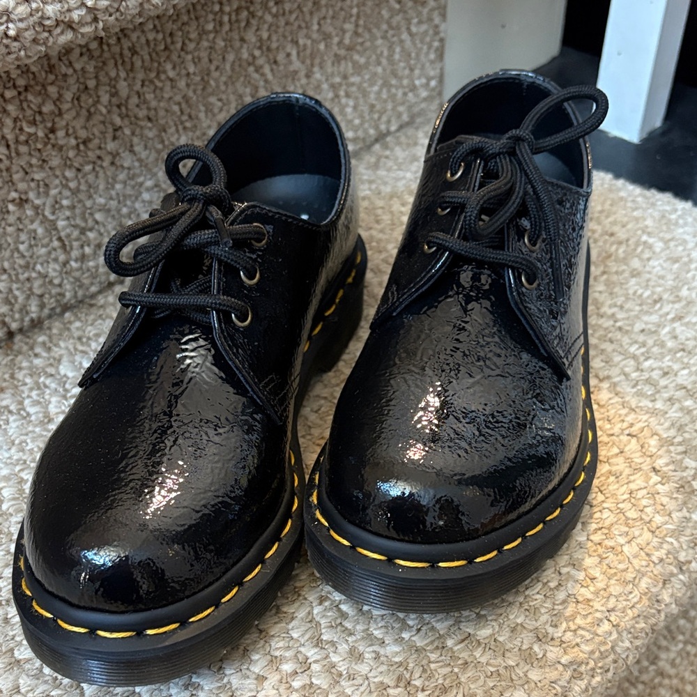 Dr. Martens 1461 WOMEN'S DISTRESSED PATENT OXFORD SHOES size 5 new